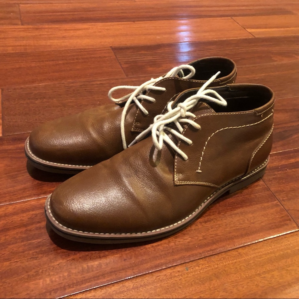 Sonoma Chukka Boots - Picture 2 of 8